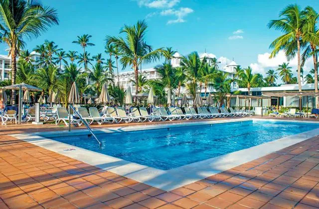 Riu Palace Macao Punta Cana piscina
